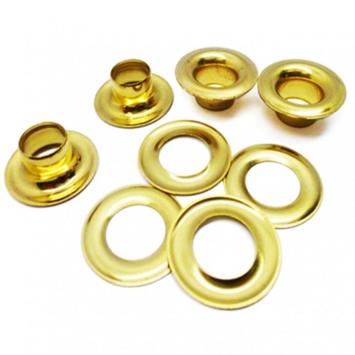 Eyelets (hipkiss) Eyelets (hipkiss)